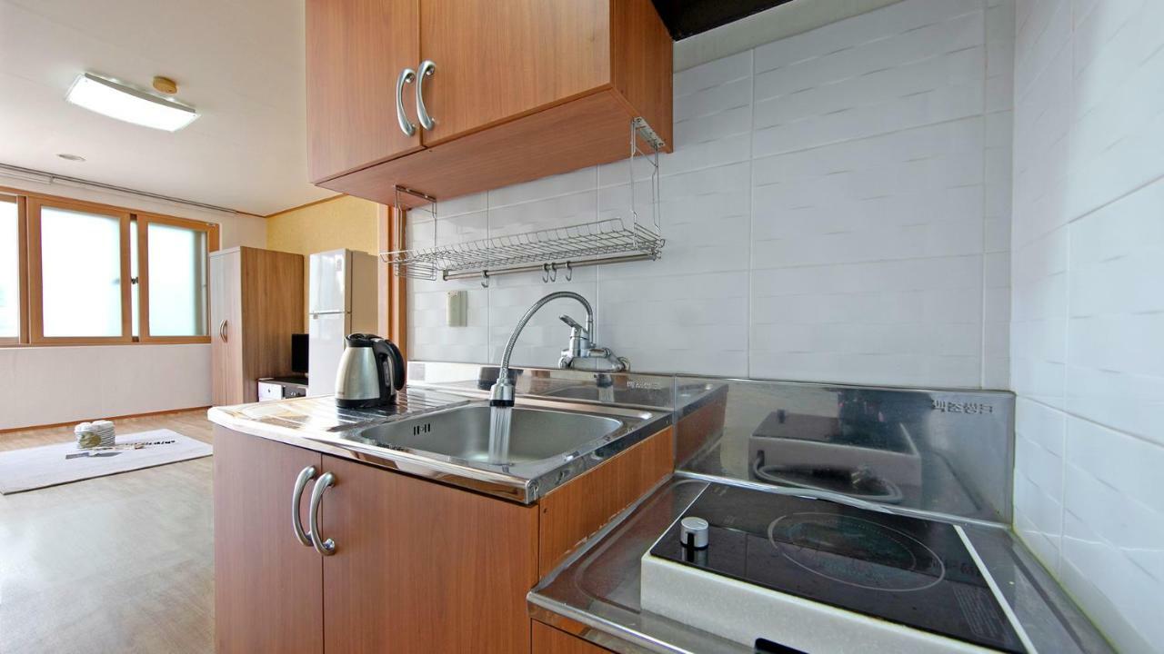Samcheok Sol Beach Pension מראה חיצוני תמונה
