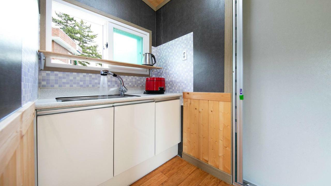 Samcheok Sol Beach Pension מראה חיצוני תמונה