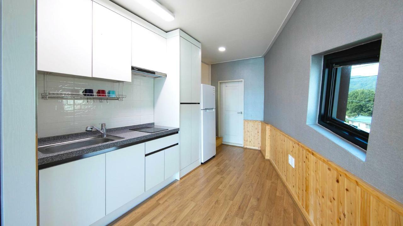 Samcheok Sol Beach Pension מראה חיצוני תמונה